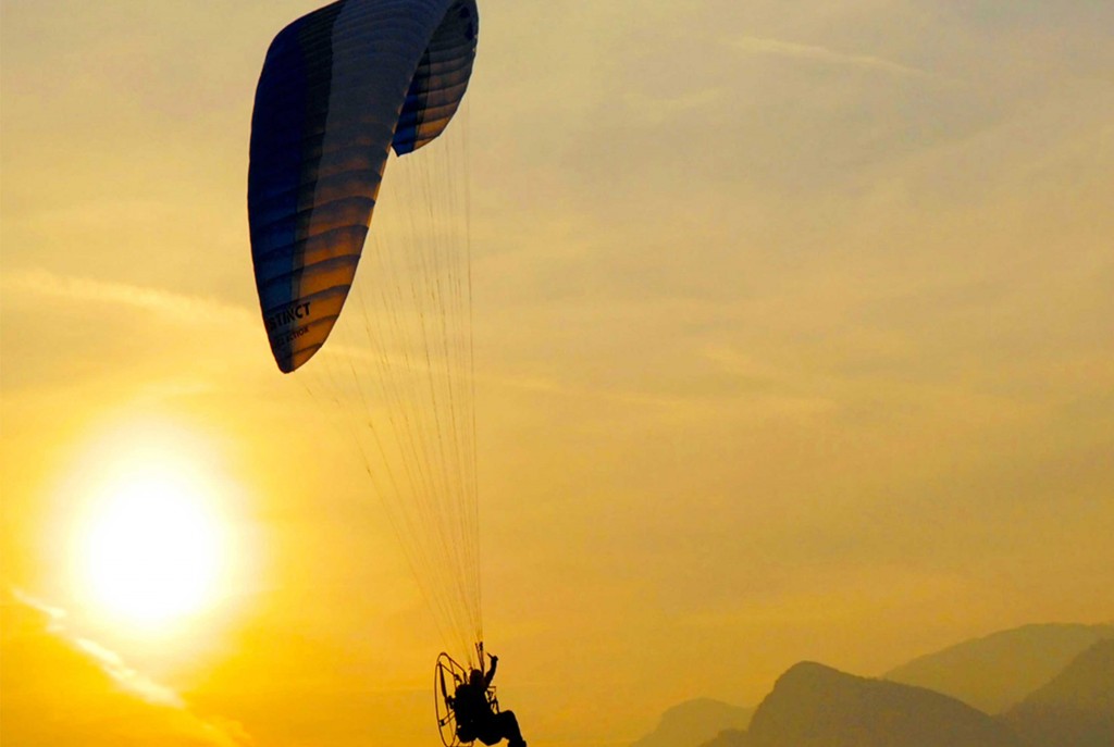 Paragliding in Aravalli Hills Rajasthan