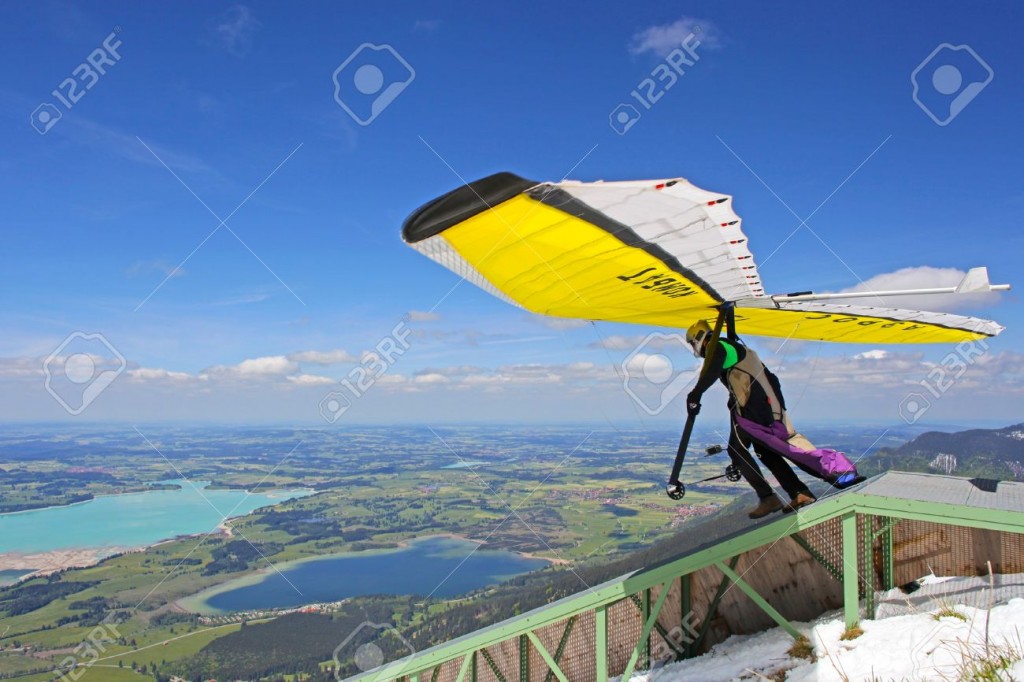 19325636-TEGELBERG-GERMANY-MAY-16-Competitor-Conrad-Duvig-from-Austria-of-the-King-Ludwig-Championship-hang-g-Stock-Photo