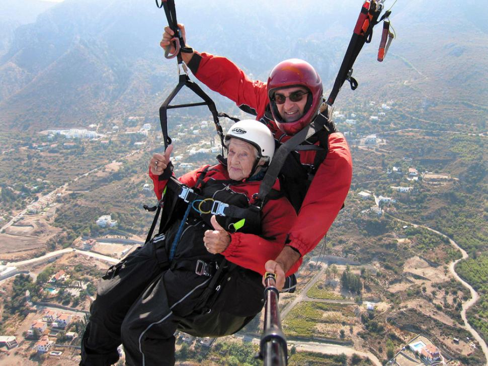 paraglide1n-1-web