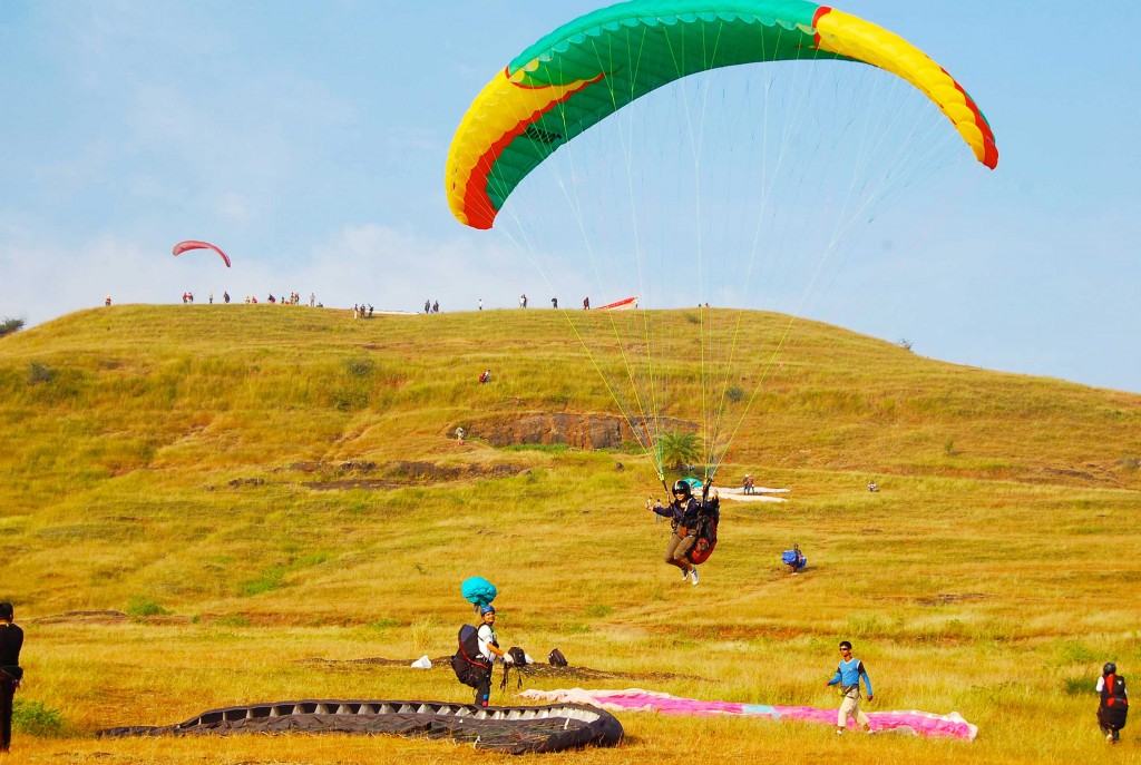 Paragliding in Goa