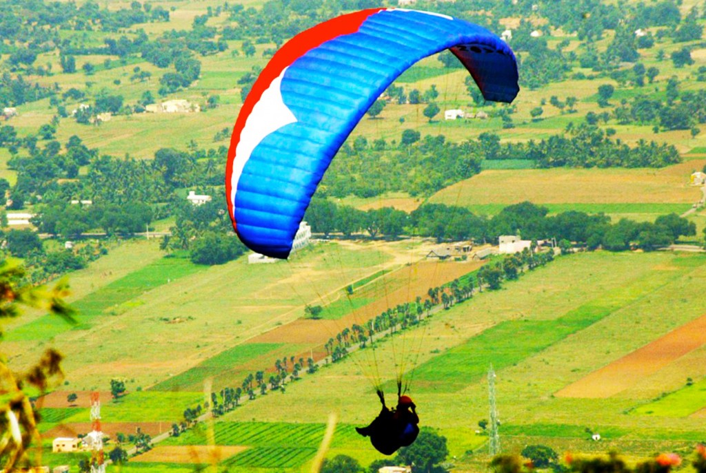 Paragliding in Tamilnadu